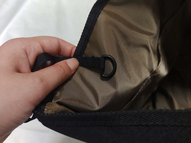 鍵をつけられるキーリング付き