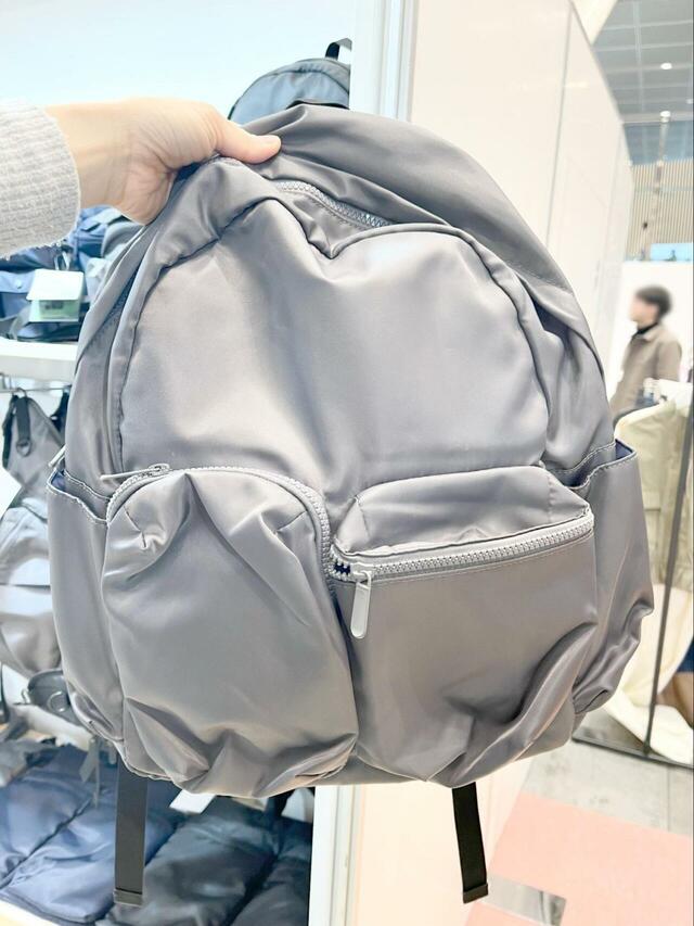 【ワークマン アーバンマルチストレージバックパック】容量約20L！男女問わず使いやすいデザインです◎