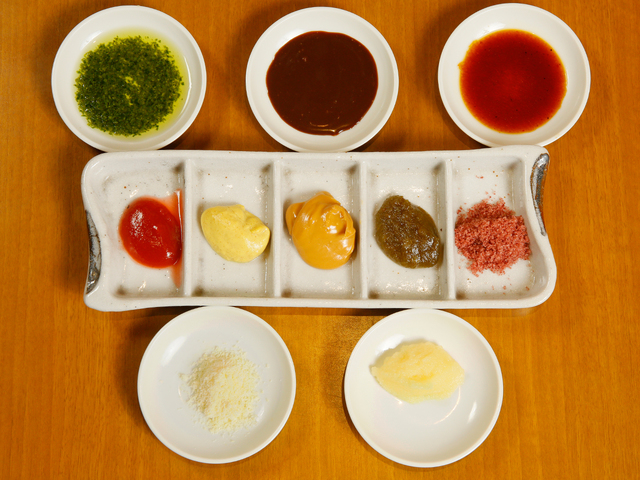 旨み引き立てる薬味は全30種