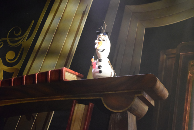 ミッキー・アンド・ザ・ワンダラスブック|香港ディズニーランド・リゾート