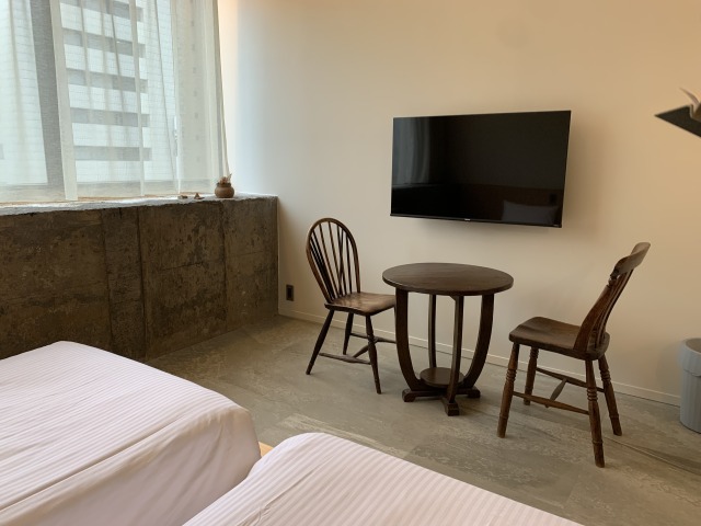 テレビも設置されている