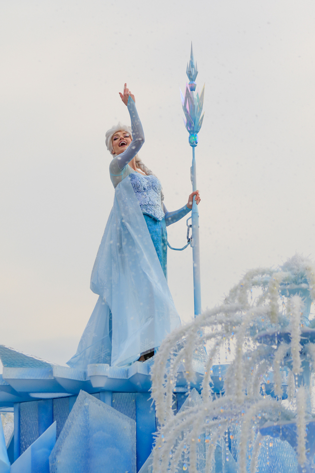 「フローズンファンタジーパレード」2016年|東京ディズニーランド「アナとエルサのフローズンファンタジー」