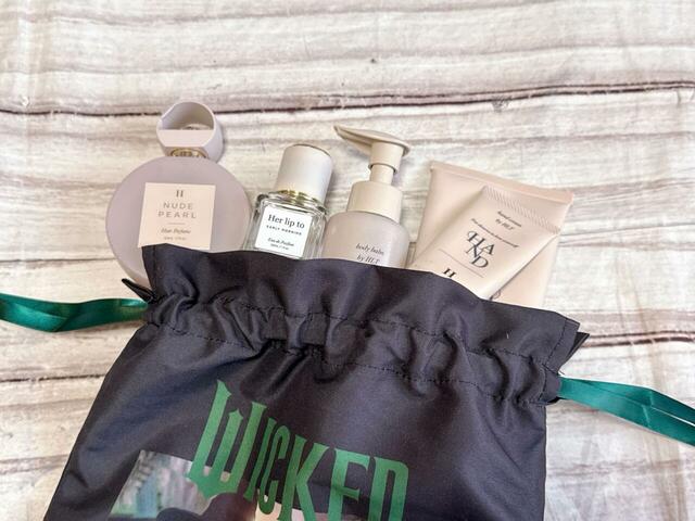 これだけのものがラクラク収納できる大容量サイズ！