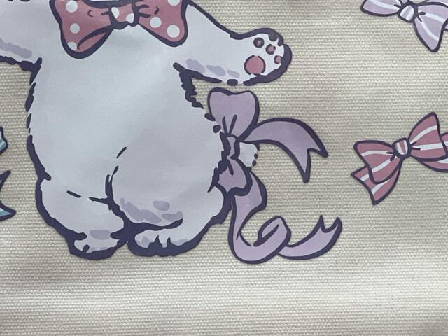 よく見ると尻尾にもリボンをつけているリバニー。可愛すぎる〜！