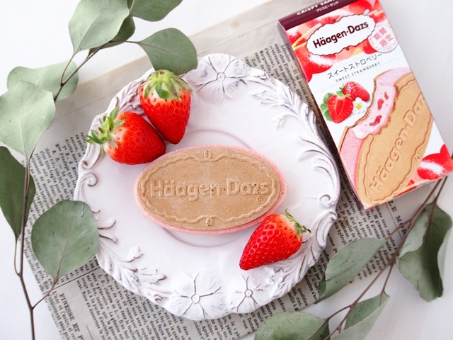 クリスピーサンド『スイートストロベリー』