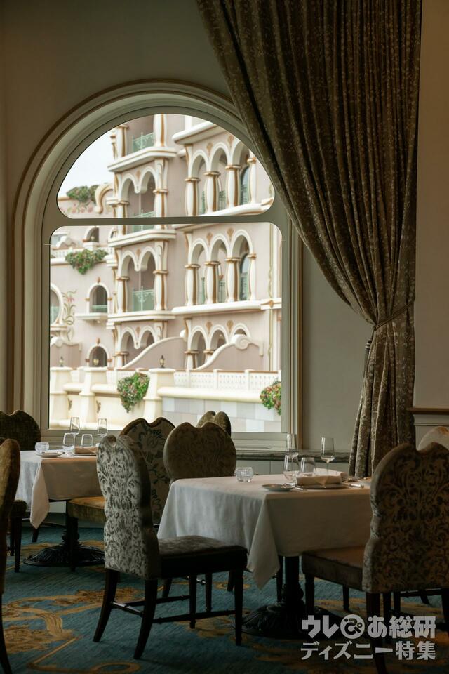 【東京ディズニーシー・ファンタジースプリングスホテル】ラ・リベリュール