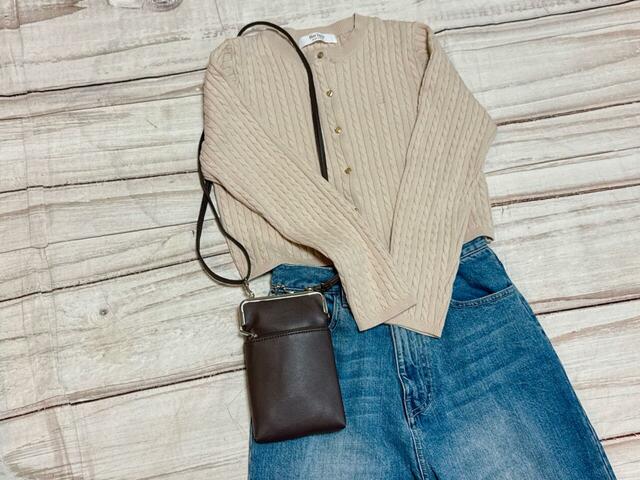 デニムコーデに合わせてもかわいい!