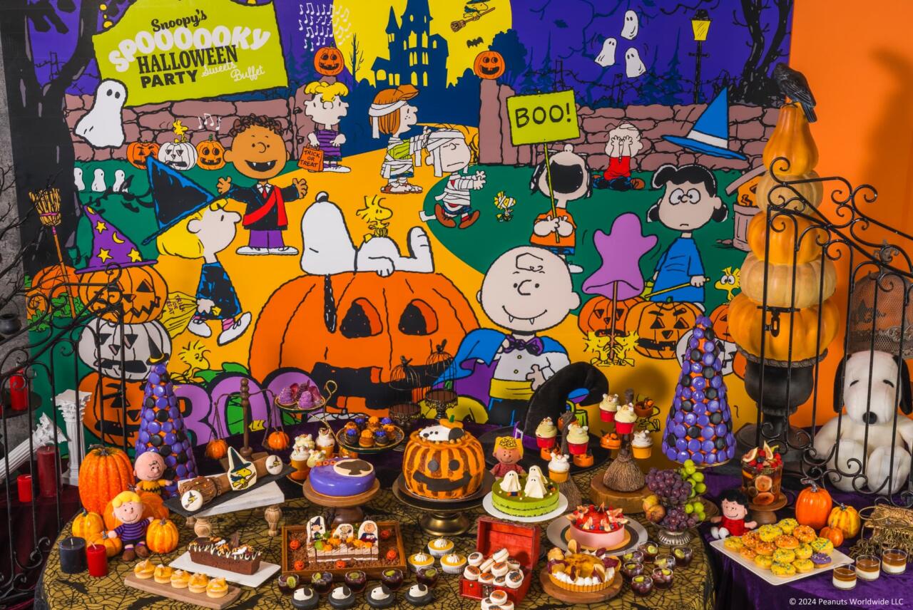 スヌーピーとハロウィンパーティー！PEANUTSコラボの「秋のスイーツ