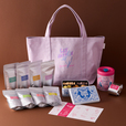 「ニューイヤーズバッグ 2025」＜価格：10,000円（税込）＞【【【Afternoon Tea】大人かわいいトートに人気紅茶が詰まった福袋「ニューイヤーズバッグ2025」予約スタート！】