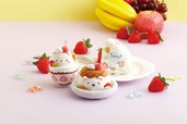 【すみっコぐらし新商品】「ぶらさげぬいぐるみ」1,650円／フルーツを使用したスイーツになりきったぶらさげぬいぐるみ♪