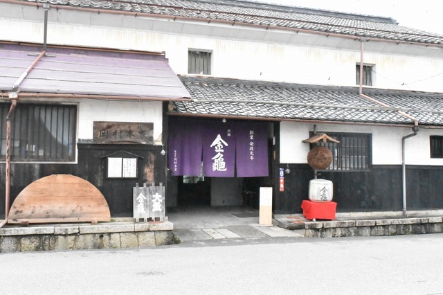 岡本本家の酒蔵はSKⅡのCMのロケでも使われた