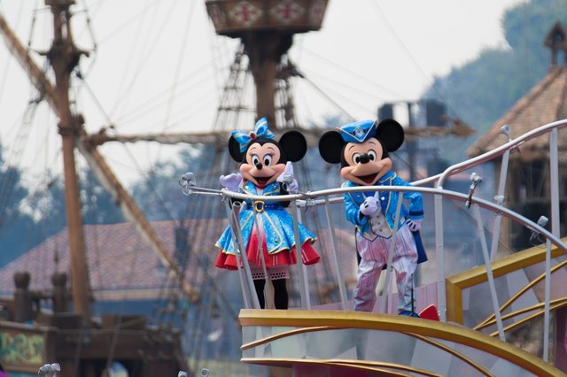 クリスタルウィッシュジャーニーは2017年3月17日まで開催