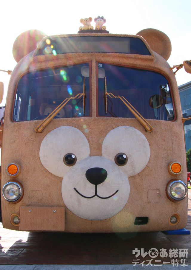 ダッフィーバス（正面）