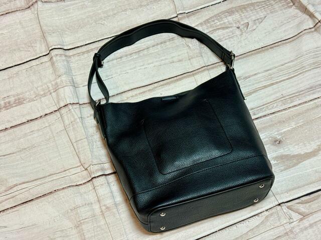 お出かけの際の荷物を収納！