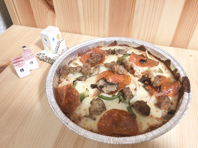 【ドミノ・ピザ ピザライスボウル ドミノ・デラックス】ドミノらしい味が食べたい方に