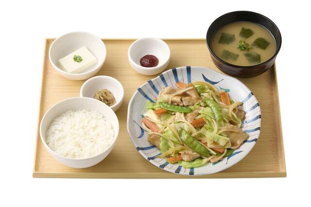 【やよい軒の人気定食メニューランキング 3位】「肉野菜炒め定食」890円(税込)