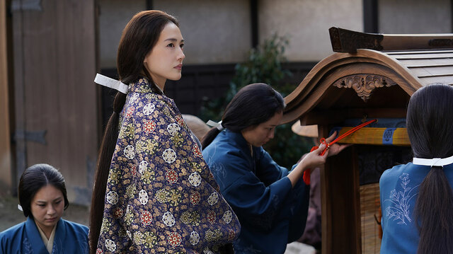 『レジェンド＆バタフライ』