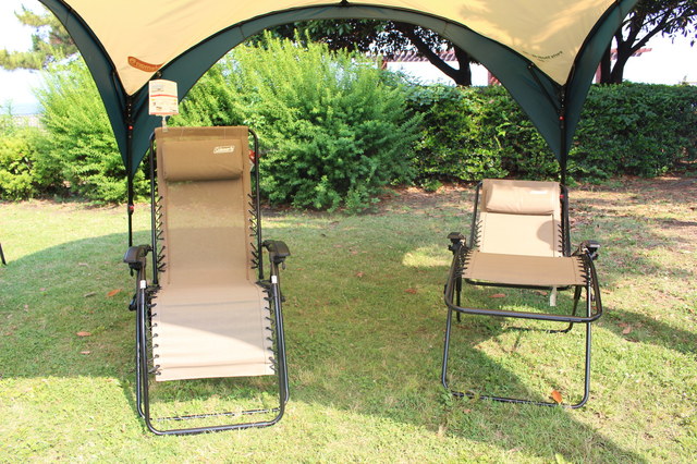 チェアも2客あれば、家族でリラックスできます。