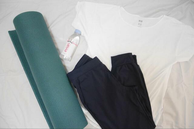 【UNIQLO 】UNIQLOの快適ヨガウェア