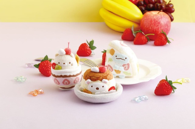 【すみっコぐらし新商品】「ぶらさげぬいぐるみ」1,650円／フルーツを使用したスイーツになりきったぶらさげぬいぐるみ♪