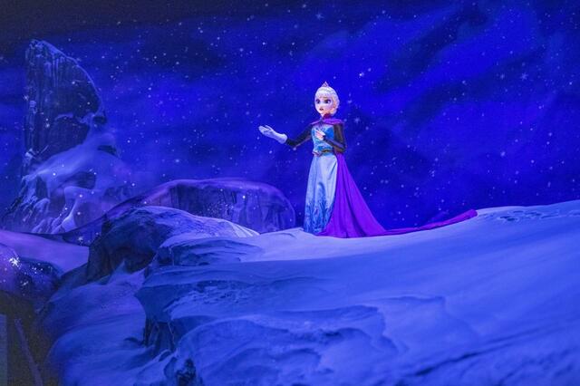 東京ディズニーシー「ファンタジースプリングス」内「アナとエルサのフローズンジャーニー」