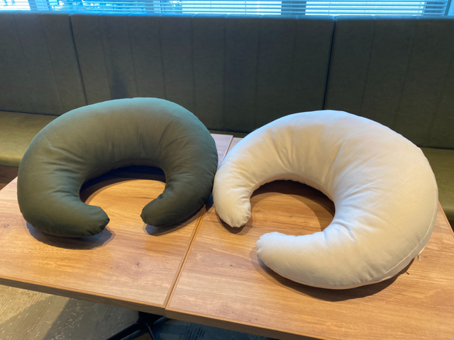 ゆりかごクッション～家族みんなが心地いい授乳クッション～｜5,990 円（税込）