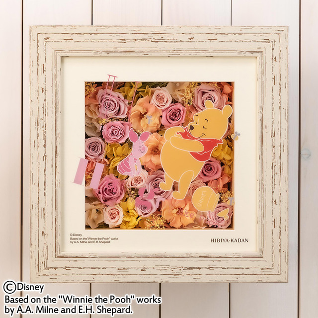 ディズニー フラワーフレームアート「ハートウォーミング（くまのプーさん）」