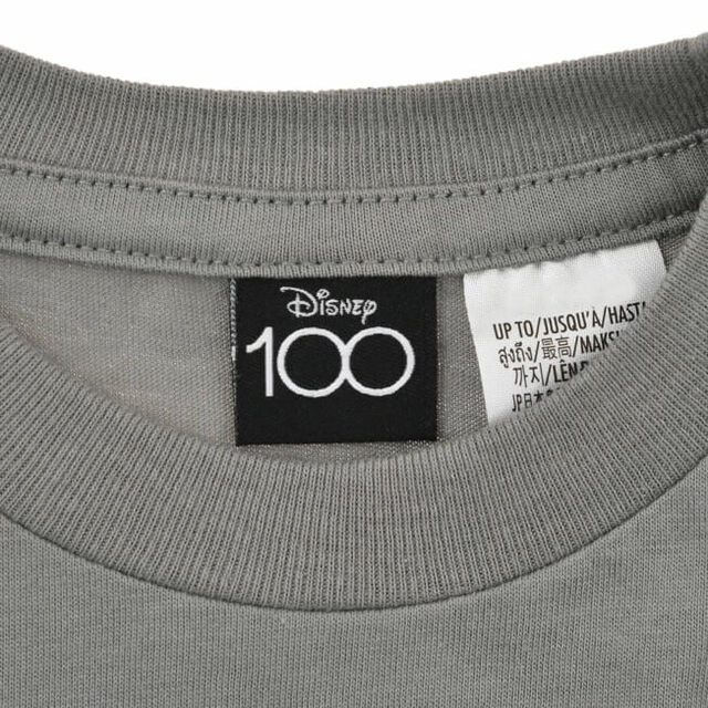 ミッキー&ミニー キッズ用長袖Tシャツ The Disney100 Platinum Celebration Collection 4,400円