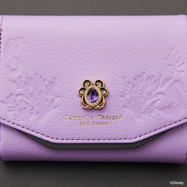 三つ折財布 ￥24,200｜アースラ｜サマンサタバサプチチョイス「ディズニーヴィランズ」コレクション