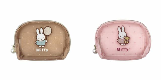 ティッシュポーチ (左から) BE 風船/PK くまちゃん　各1,870円(税込) 