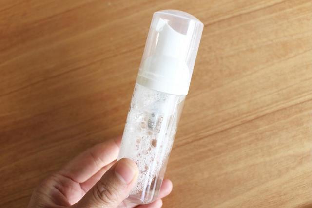 【セリア】泡で出てくる携帯用泡ポンプ／100円