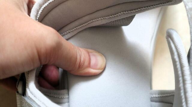 【GU ボリュームソールテープサンダル】底の表面も布地なので、汗をかきやすい季節も不快感なく履けます