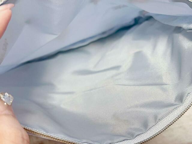 裏地付きなのもGood！【sweet 2023年10月号付録】「gelato pique（ジェラートピケ）特製　上質サテンポーチ＆ハードカバーメモノート」