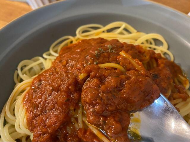 【カルディコーヒーファーム　パスタソース　トリュフトマト】にんにくもしっかり効いています