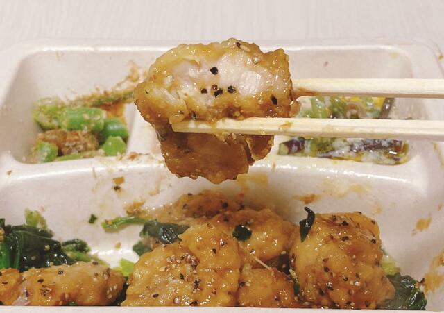 【旨だれペッパーチキン】旨だれとジューシーなお肉は相性抜群！