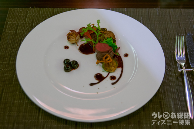 “ミニーのプレシャスモーメント・ウィズ・ユー”スタイリッシュカンナ 9,780円|東京ディズニーランドホテル「カンナ」