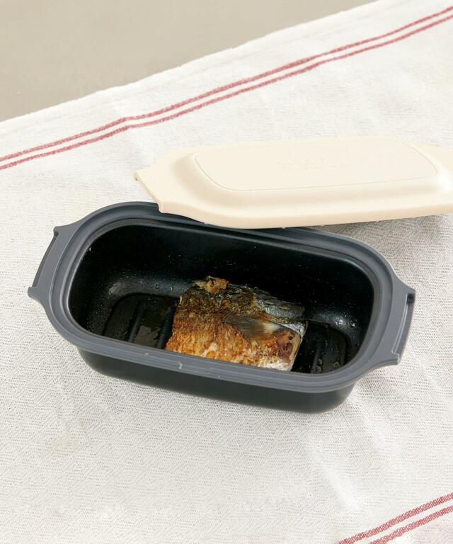 【3COINS×新生活おすすめグッズ】2「電子レンジ調理器」2,200円（税込）