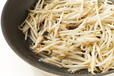 フッ素コートフライパンで炒めたもやし