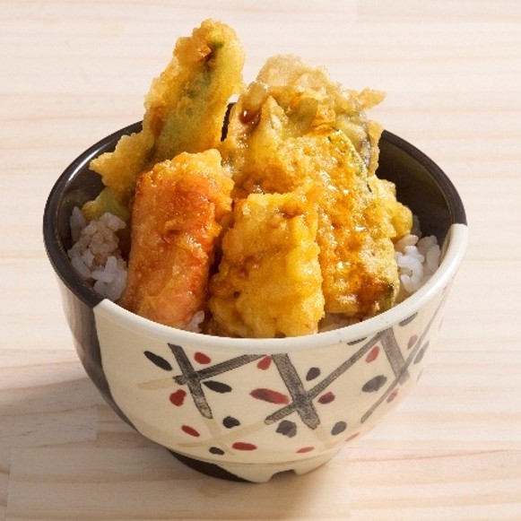 ごはんに乗せて天丼にも！【「武蔵野うどん小麦晴れ 」新店舗オープン】