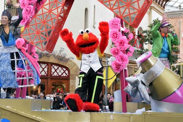 ユニバーサル・RE-BOOOOOOOON・パレード｜ユニバーサル・ワンダー・クリスマス｜ユニバーサル・スタジオ・ジャパン