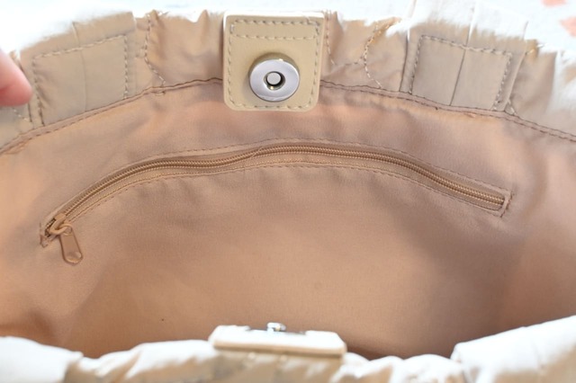 【アベイル×ミッフィー新商品】内側のチャックつきポケット1か所