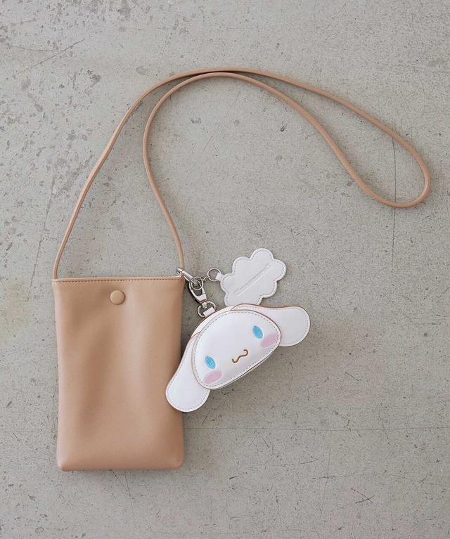 「サンリオキャラクターズ× EFOLE キャラクターポーチ付き スマホショルダーバッグ」￥9,900