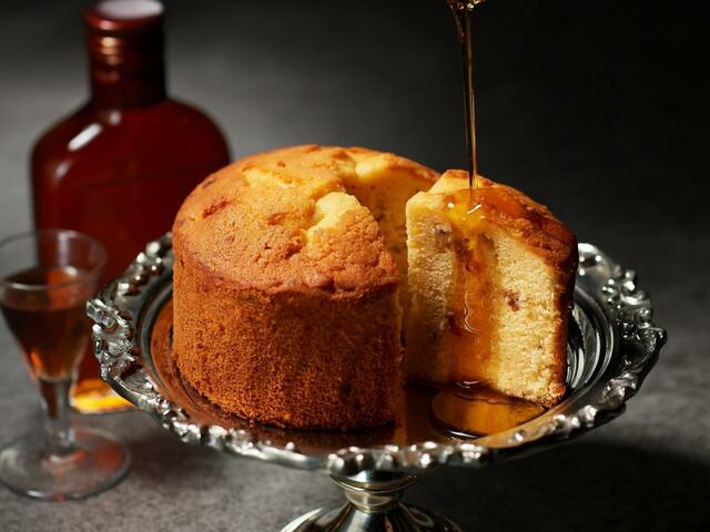 「メープルラムケーキ 」＜1ホール　1,730円／ミスターメープル by ザ・メープルマニア＞【東京駅限定手土産(スイーツ)売上ランキングTOP10】