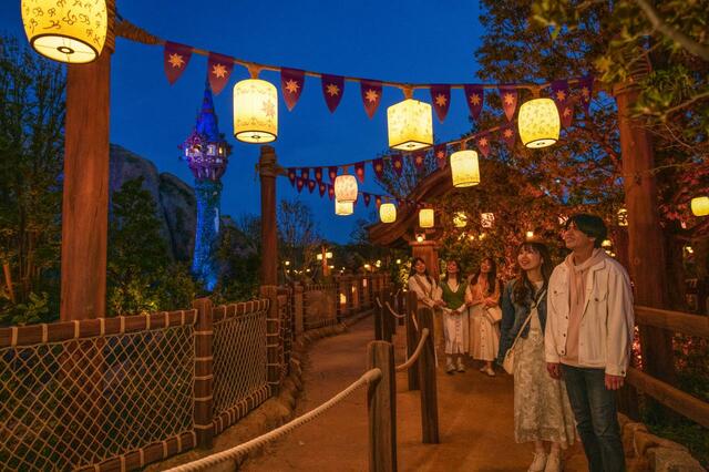 東京ディズニーシー「ファンタジースプリングス」内「ラプンツェルのランタンフェスティバル」