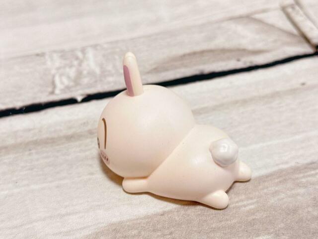 ふわふわまんまるのしっぽがかわいすぎる後ろ姿