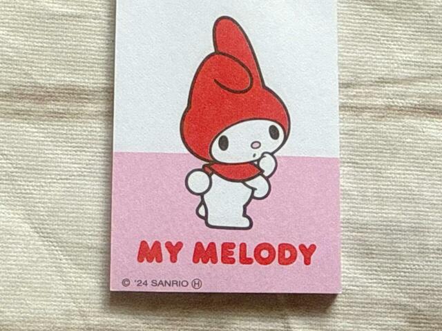 振り返っているようなマイメロディのポーズがなんともキュート♪