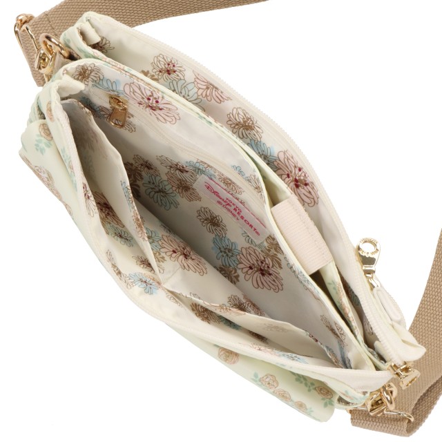 ショルダーバッグ 8,200円