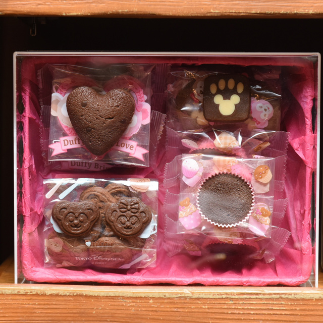 2016年「スウィート・ダッフィー」スペシャルグッズ|東京ディズニーシー(撮影 / MezzoMiki)