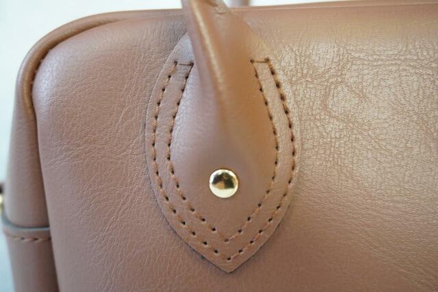 【Ungrid(アングリッド)ミニボストンショルダーバッグ】丁寧な持ち手の縫製