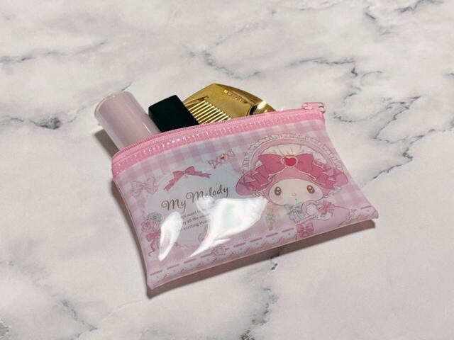 コスメ類を入れるのにおすすめ